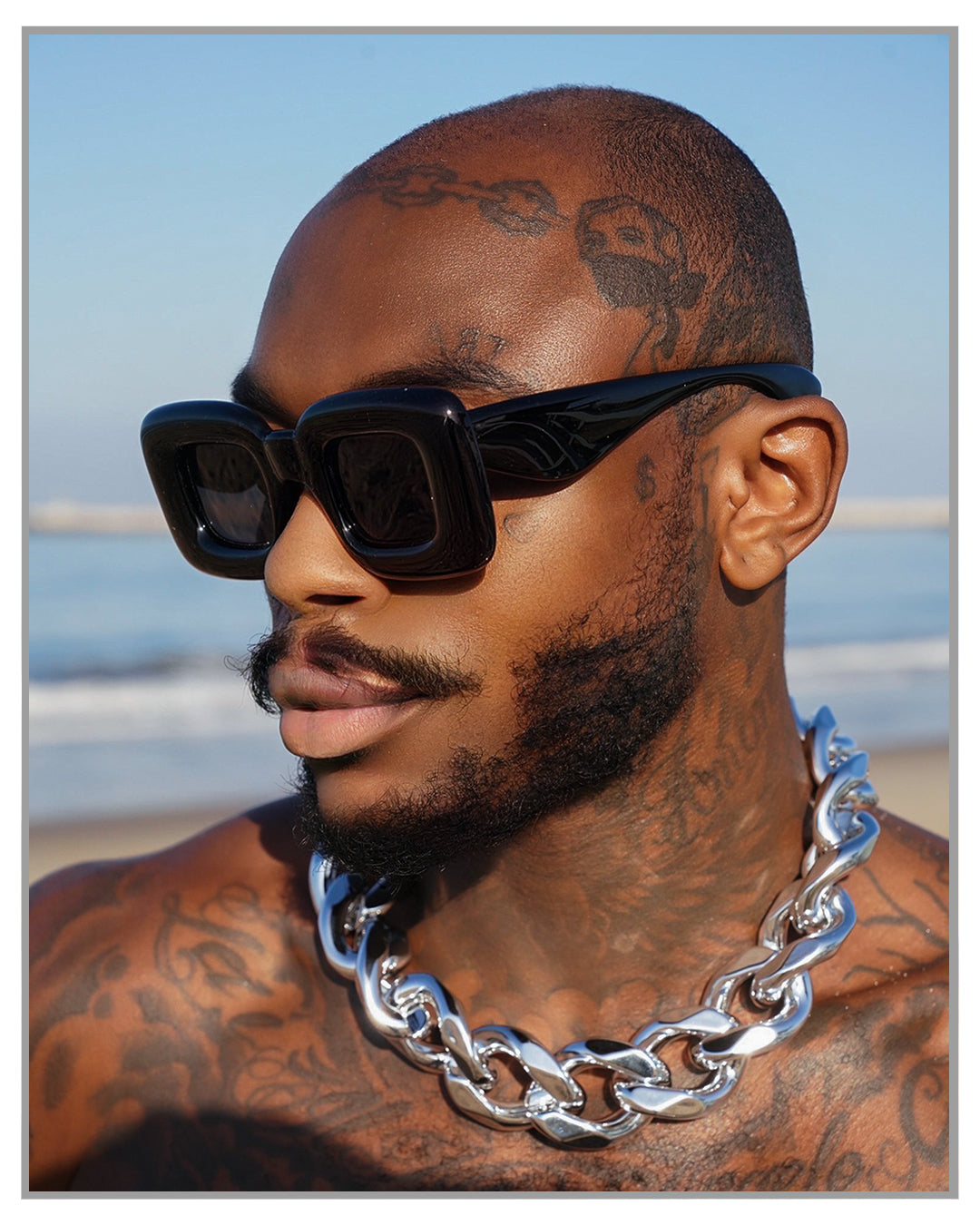 Black Puffed Retro Shades