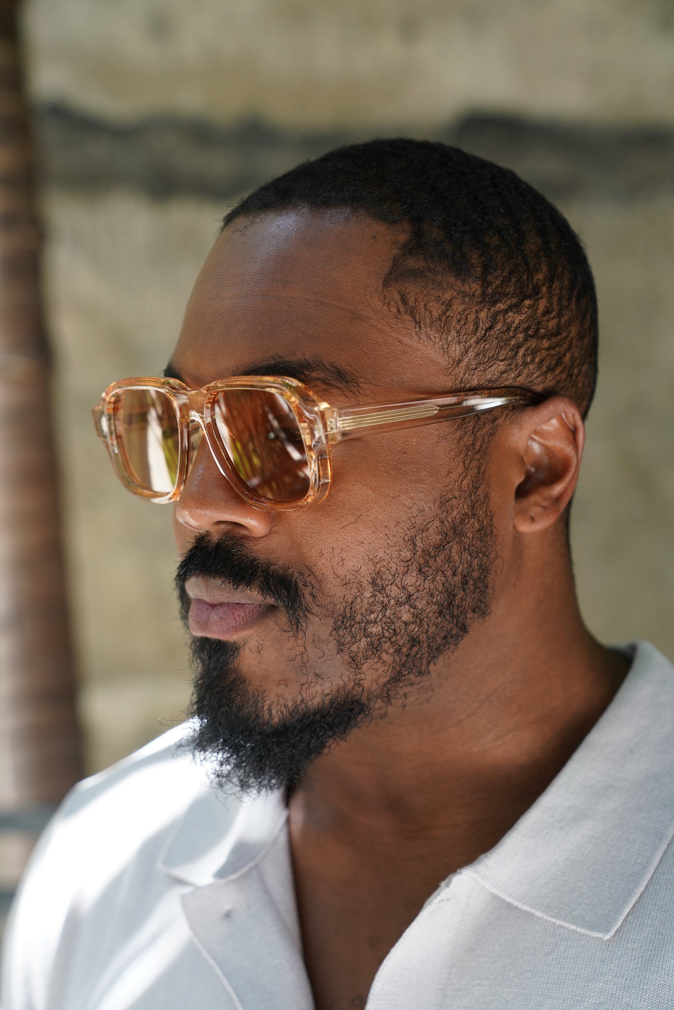 Vintage Amber Square Sunglasses – Retro Transparent Frame with Brown Tinted Lenses
