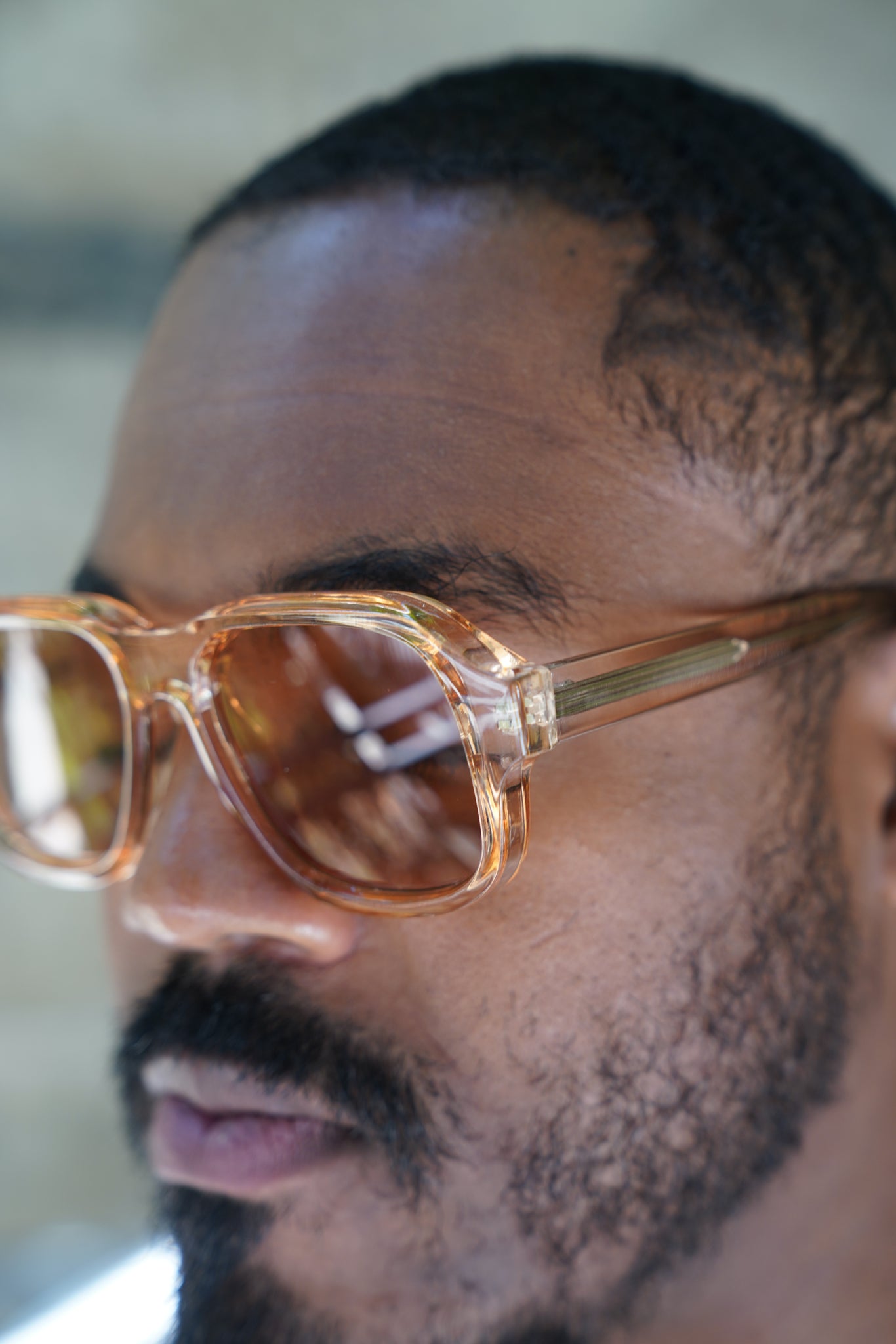 Vintage Amber Square Sunglasses – Retro Transparent Frame with Brown Tinted Lenses