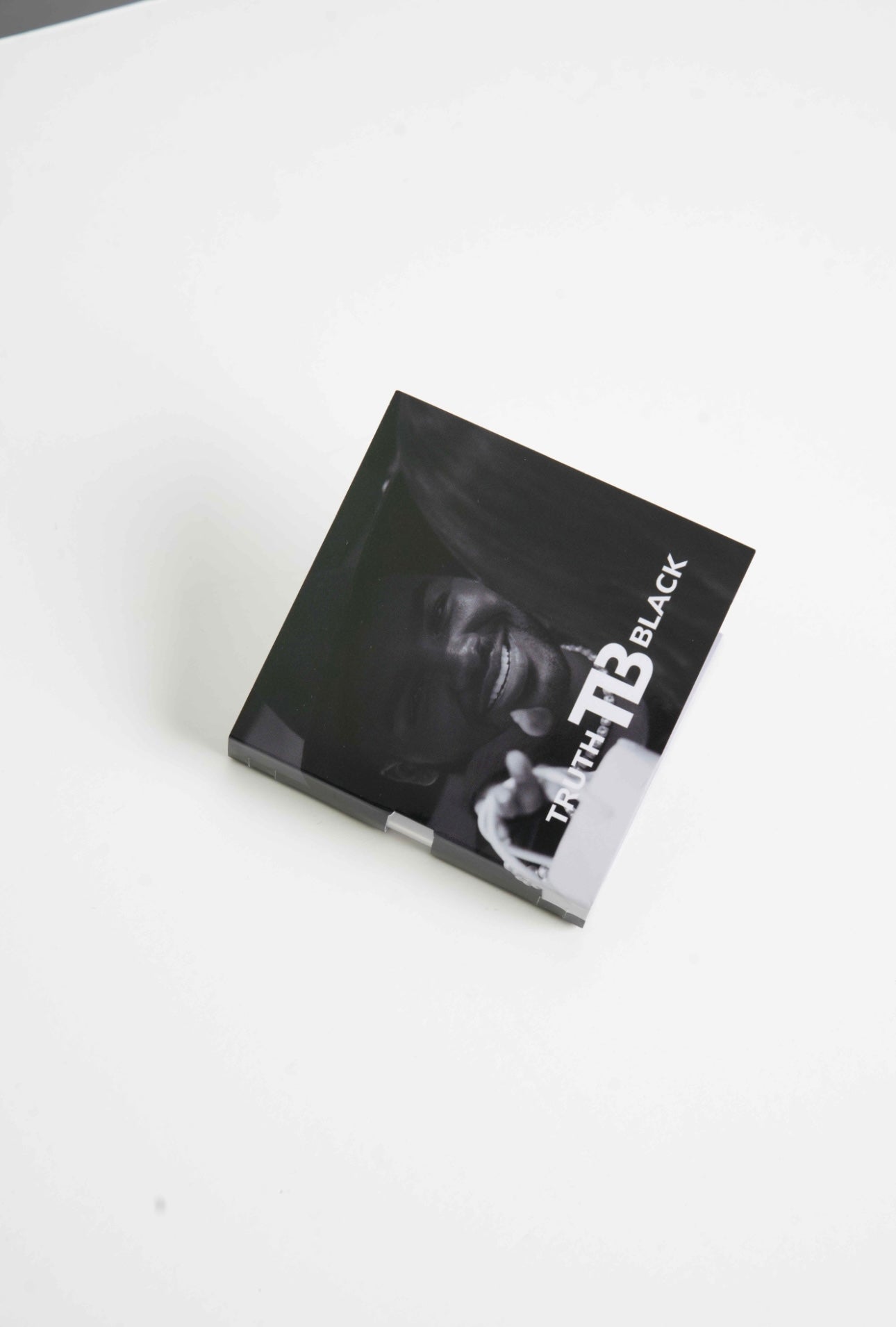 Iconic De Parfum Fragrance SAMPLE