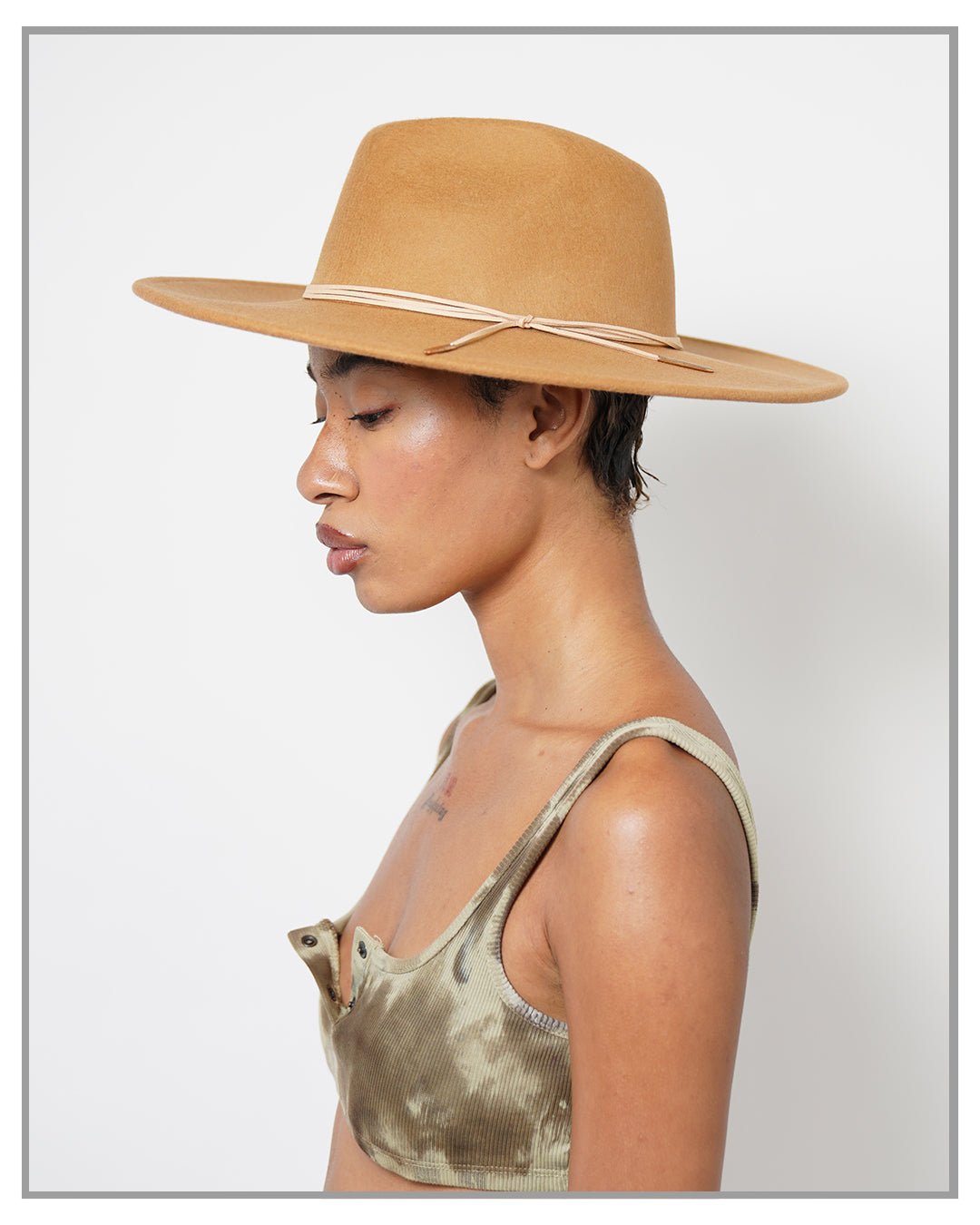 Camel Wide Brim Fedora Hat with String
